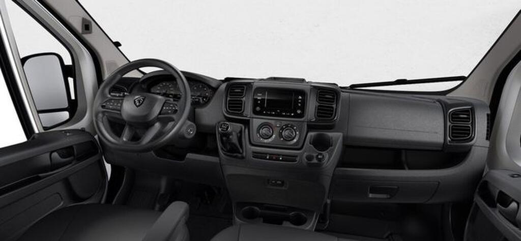 Peugeot Boxer BOXER Furgón L2H2 3.3T Diesel 120 CV Manual Nuevo
