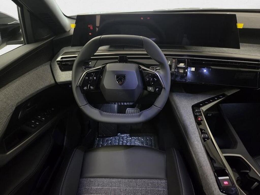 Peugeot 3008 3008 ALLURE 1.2 MHEV HYBRID 145 EDCS6 5P (KMO) Km0