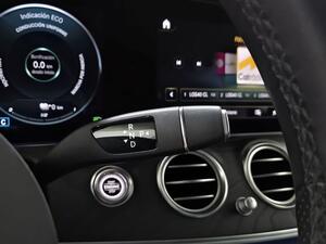 Mercedes Clase E E-CLASS 2.0 E 300 DE AUTO 4P (AMG LINE) 16