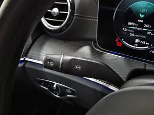 Mercedes Clase E E-CLASS 2.0 E 300 DE AUTO 4P (AMG LINE) 15