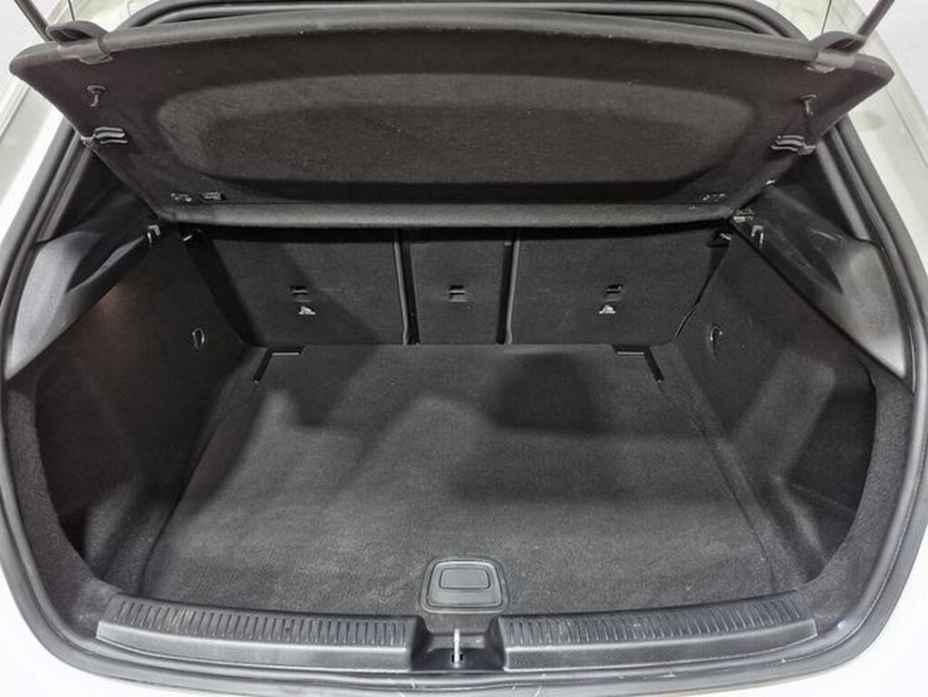 Mercedes Clase A A-CLASS 1.3 A 200 MHEV DCT 5P (AMG LINE ADVANCED PLUS) 8
