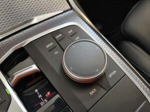 BMW Serie 3 SERIES 3 TOURING 2.0 318D 150CV MEHV AUTO 5P 26