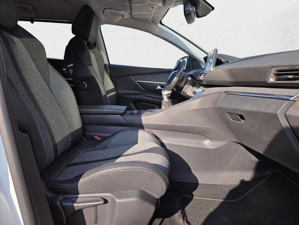 Peugeot 5008 5008 ALLURE 1.2 PURETECH 130 CV S&S 5P 7 PLAZAS Segunda mano