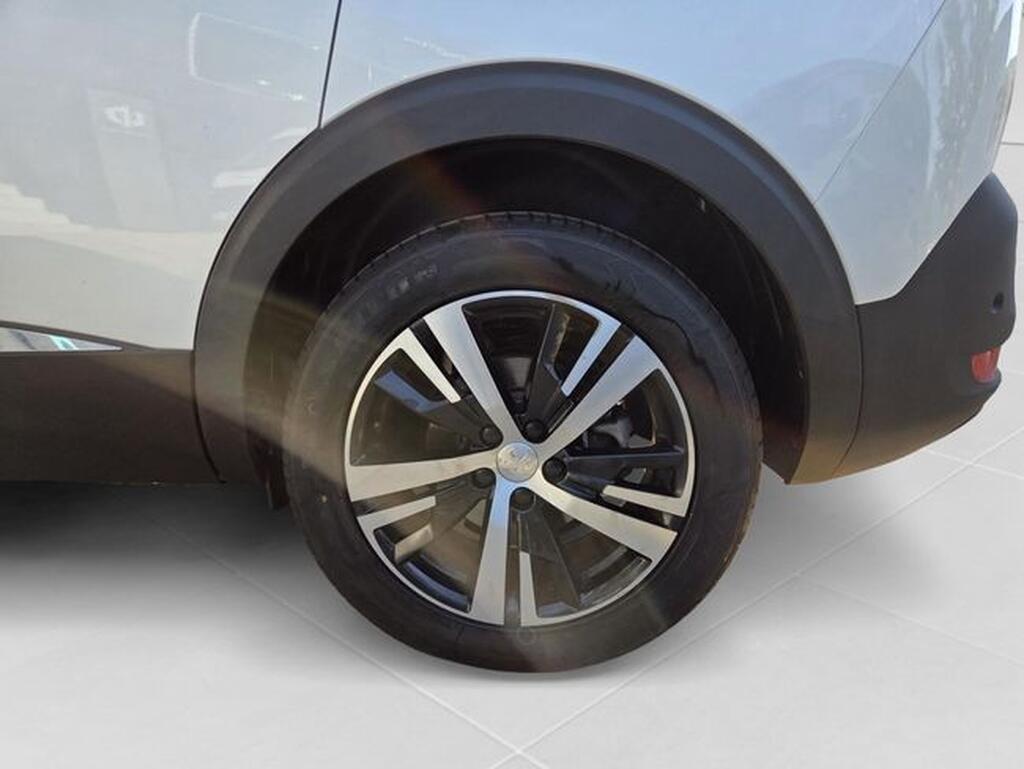 Peugeot 5008 5008 ALLURE 1.2 PURETECH 130 CV S&S 5P 7 PLAZAS Segunda mano