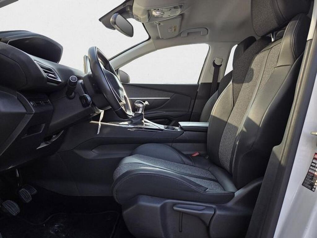Peugeot 5008 5008 ALLURE 1.2 PURETECH 130 CV S&S 5P 7 PLAZAS Segunda mano