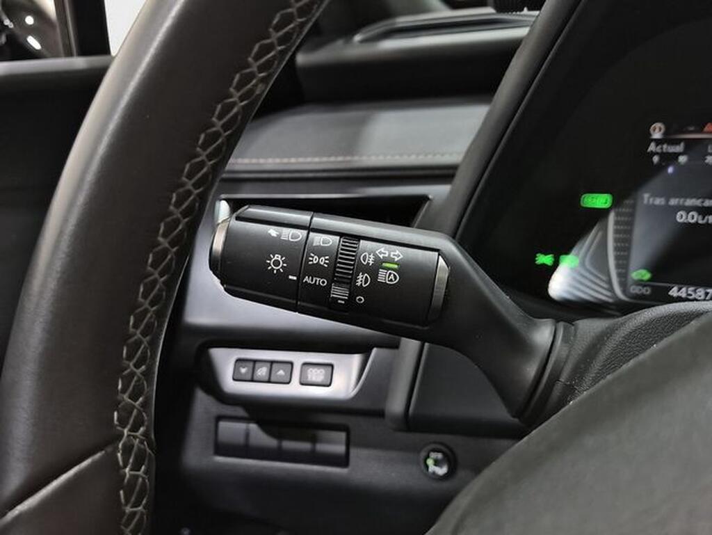 Lexus UX 2.0 250h Business Segunda mano