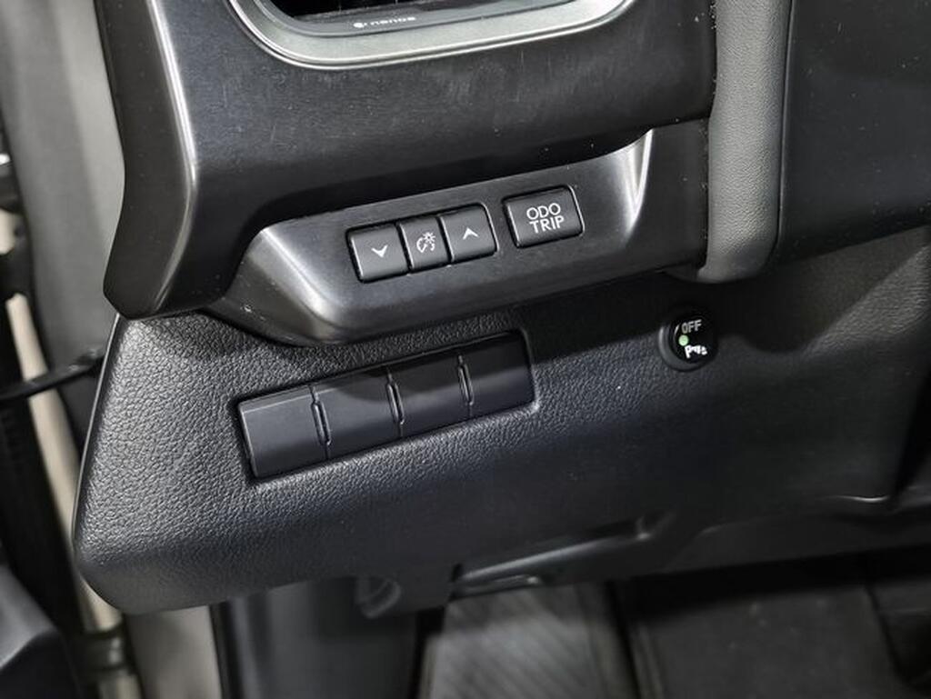 Lexus UX 2.0 250h Business Segunda mano