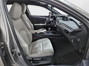 Lexus UX 2.0 250h Business 7