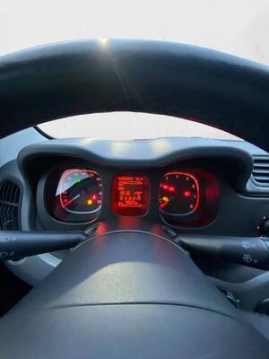 Fiat Panda 1.2 Lounge 51kW (69CV) 16