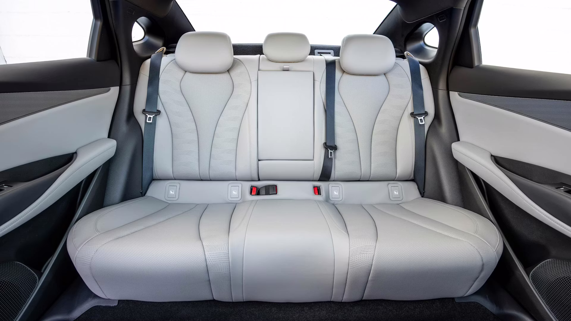 BYD Seal 6 DM-i interior