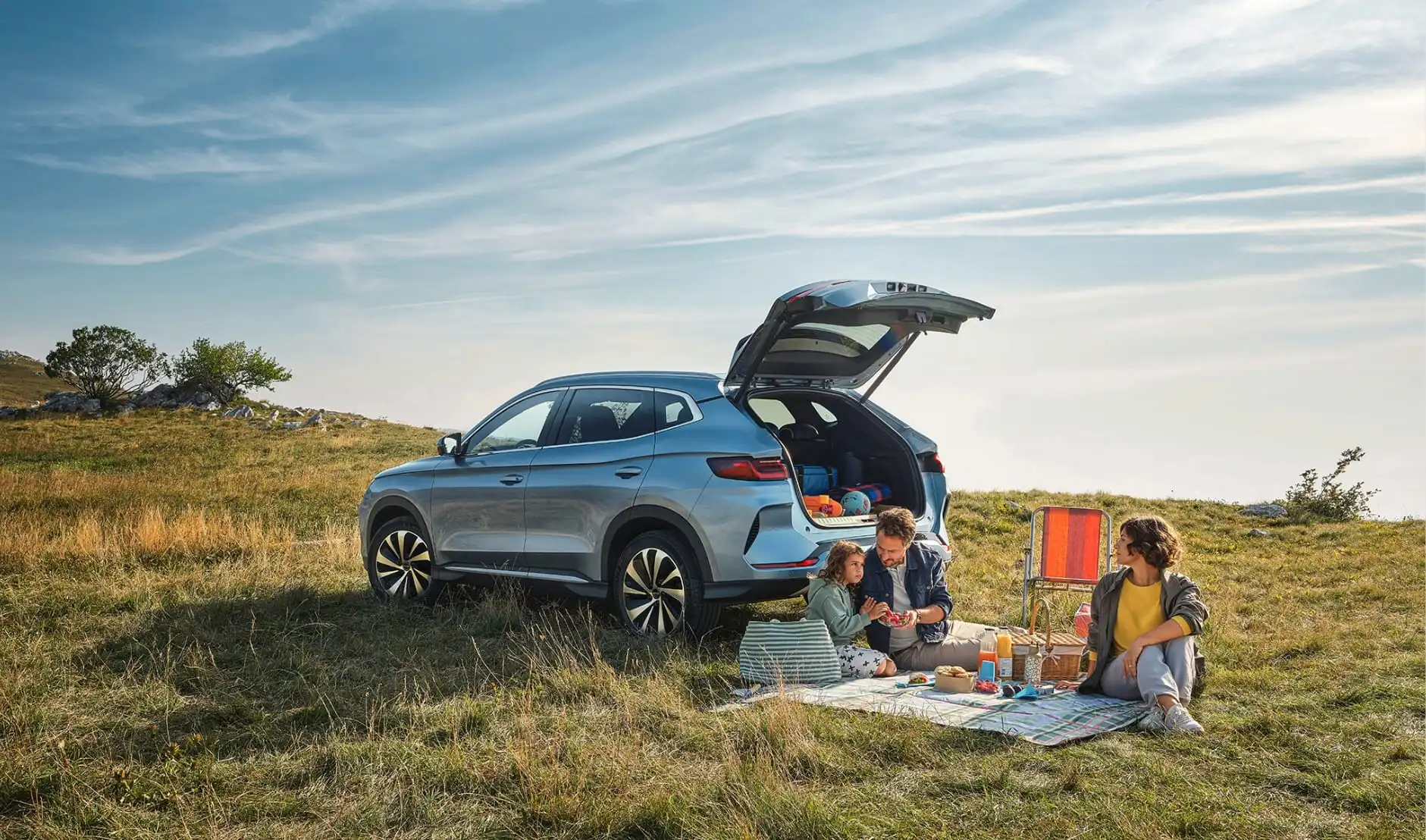 BYD Seal U DM-i exterior