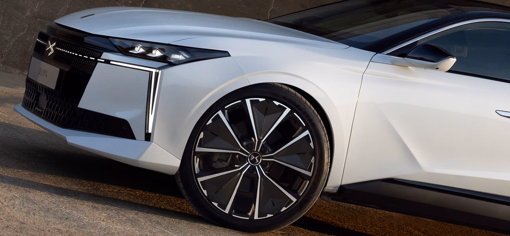 DS Nº4 exterior