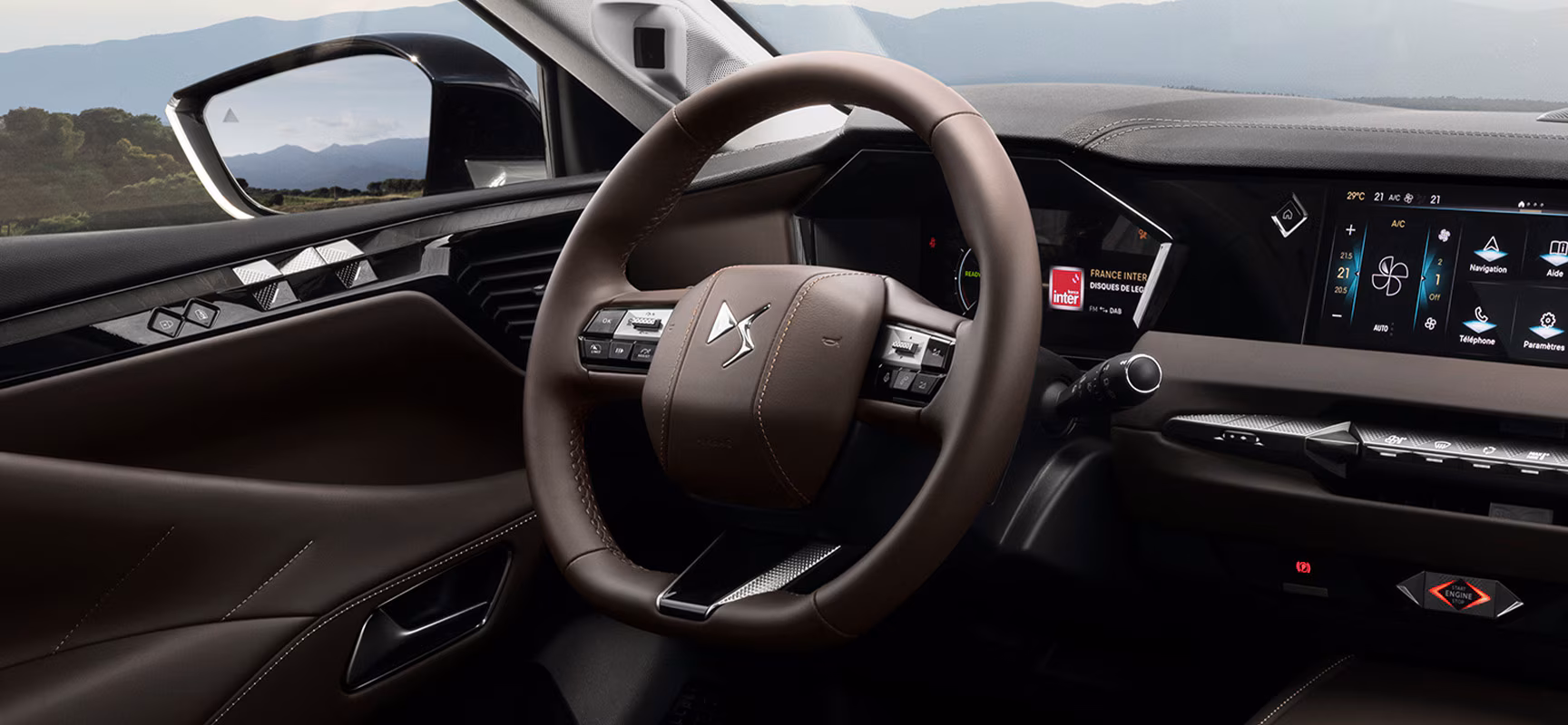 DS Nº4 interior