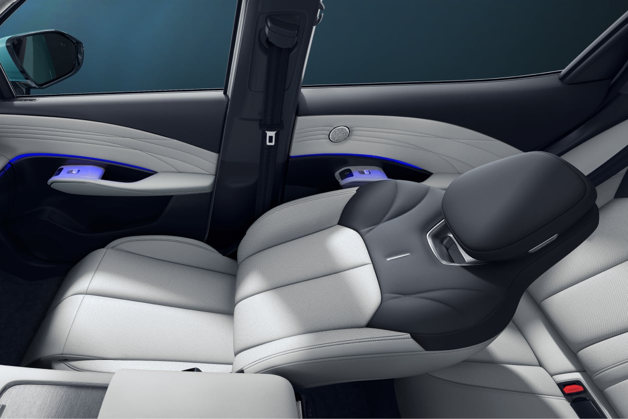 Omoda 7 interior