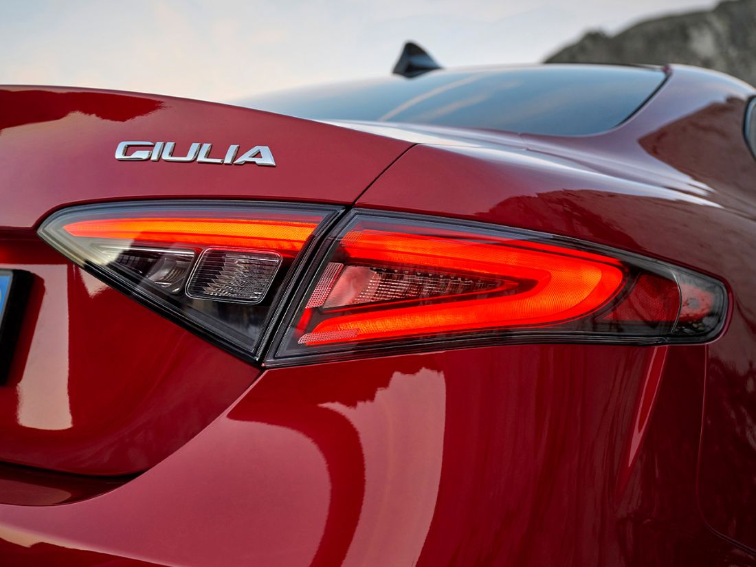 Alfa Romeo Giulia exterior