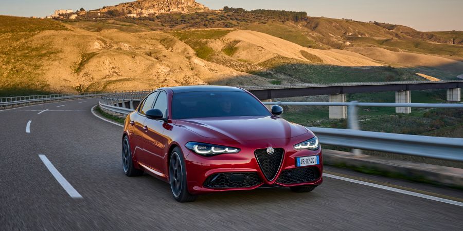 Alfa Romeo Giulia exterior