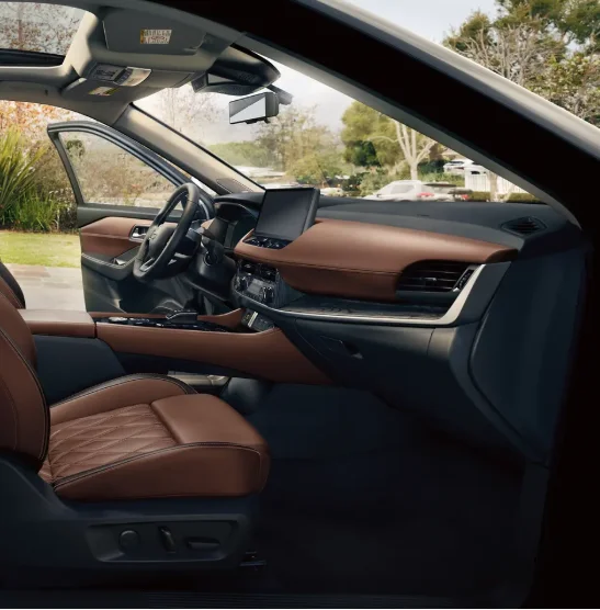 Nissan X-Trail interior
