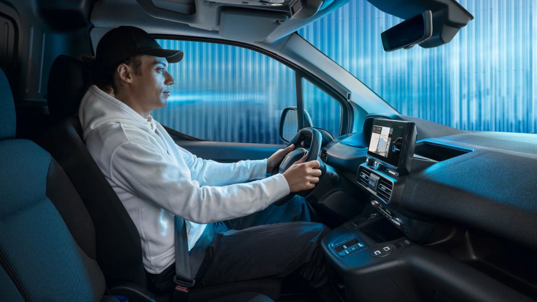 Peugeot Partner interior