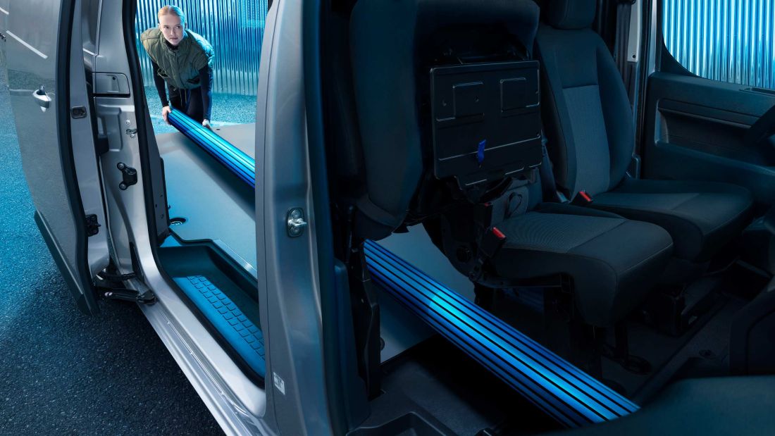 Peugeot Expert interior