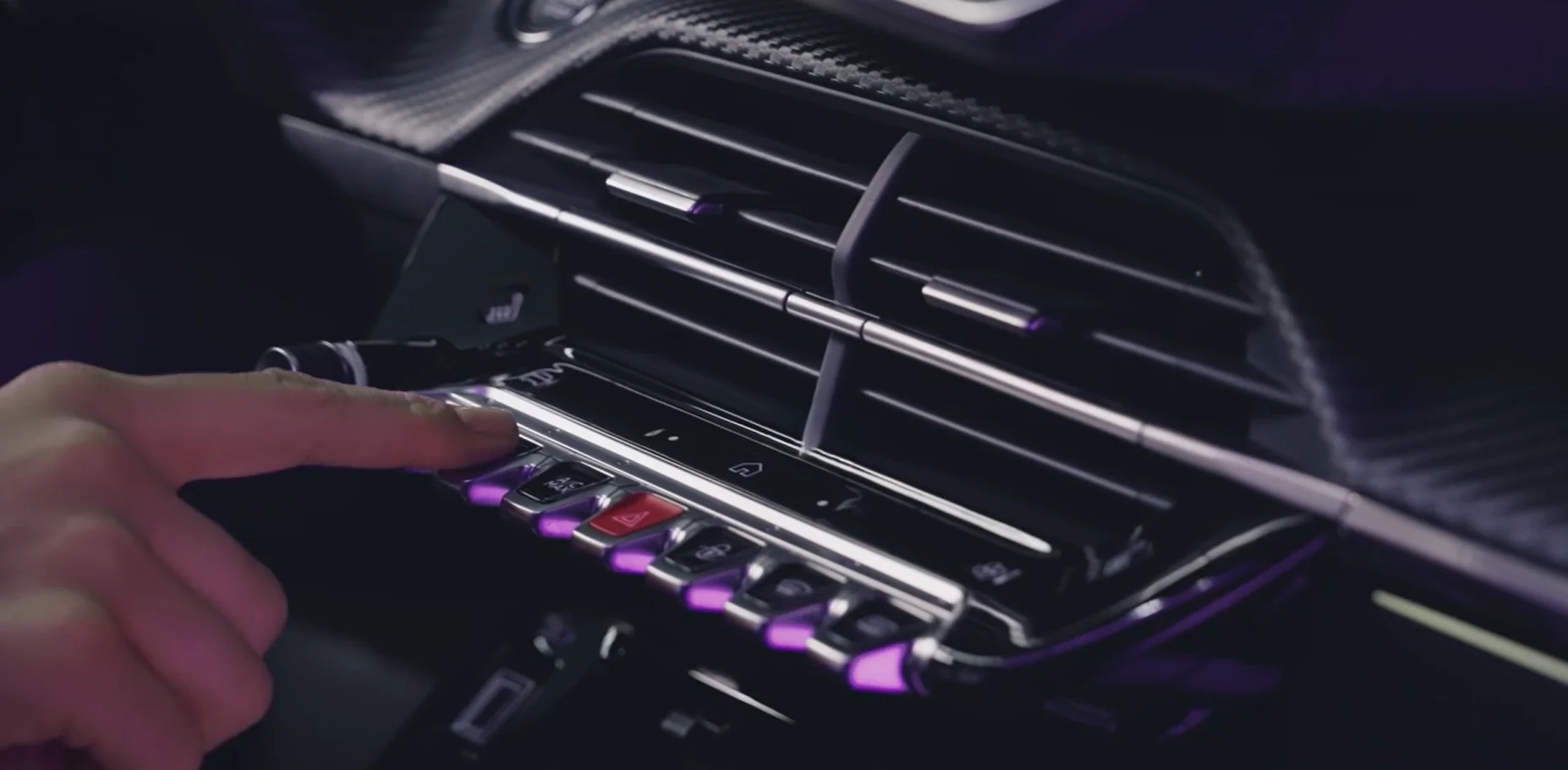 Peugeot 2008 interior