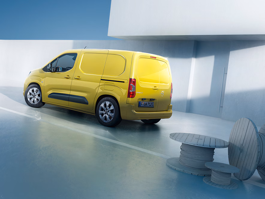 Opel Combo Cargo Electric exterior