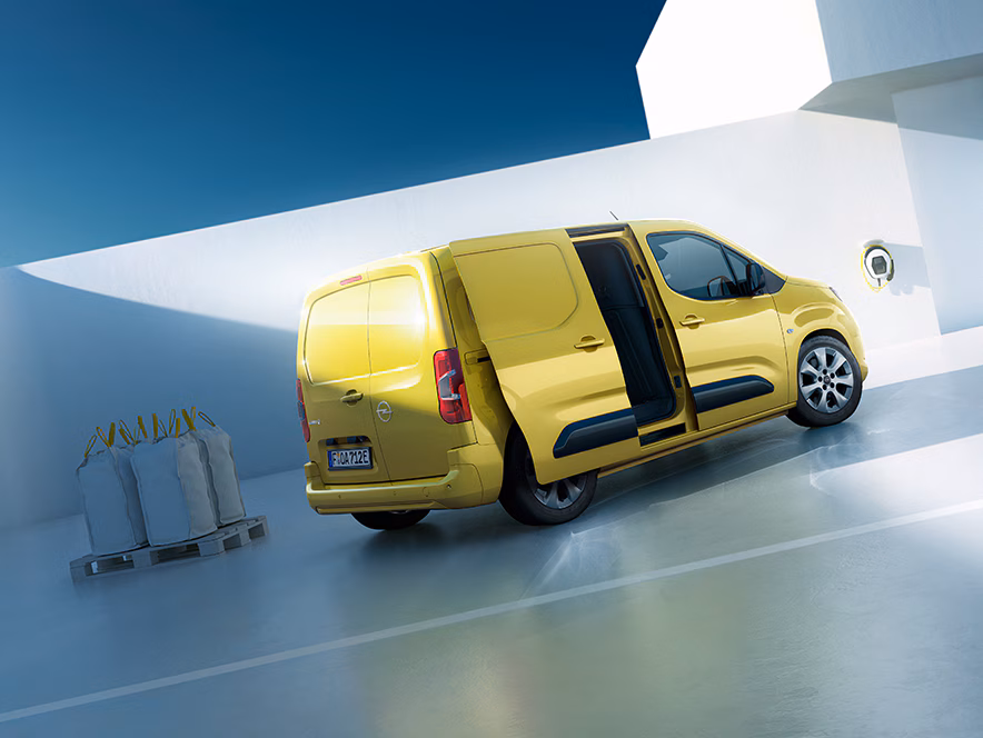 Opel Combo Cargo Electric exterior