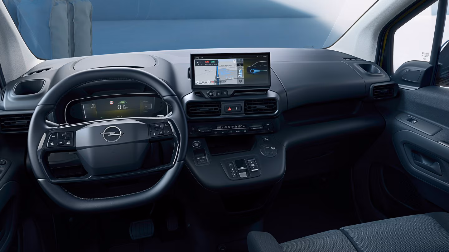 Opel Combo Cargo Electric interior