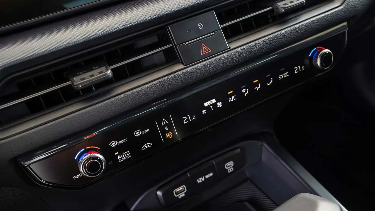 Kia XCeed interior