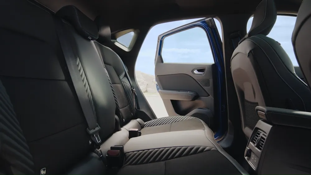 Renault Captur interior