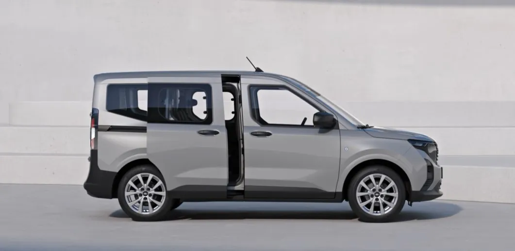 Ford Transit Courier Kombi exterior