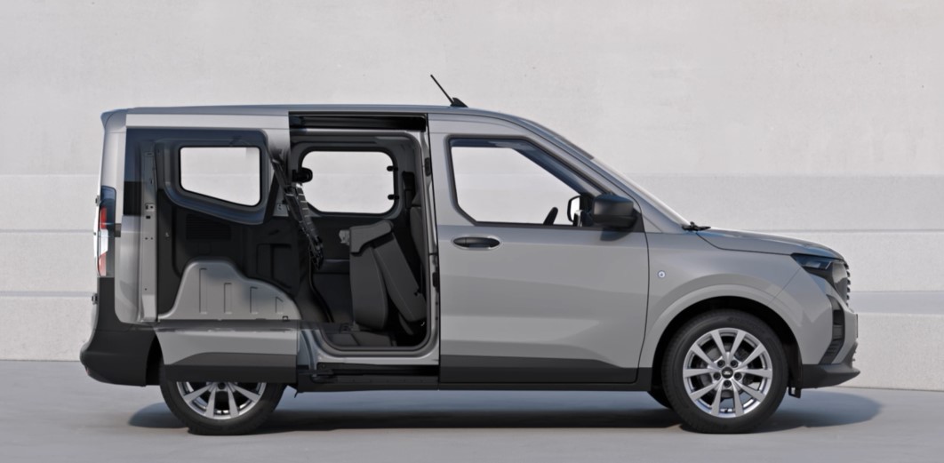 Ford Transit Courier exterior