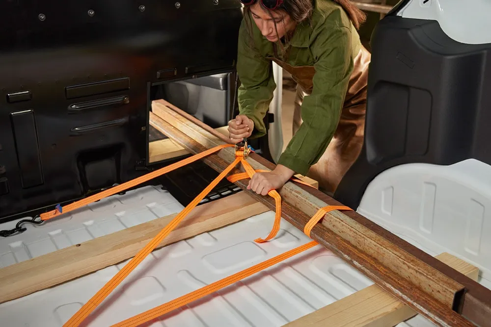 Ford Transit Courier Kombi interior