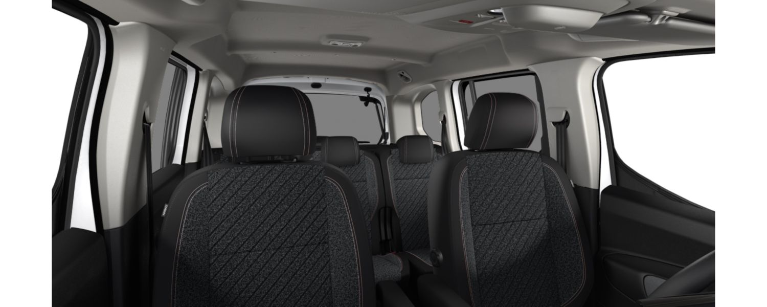 Peugeot Rifter interior