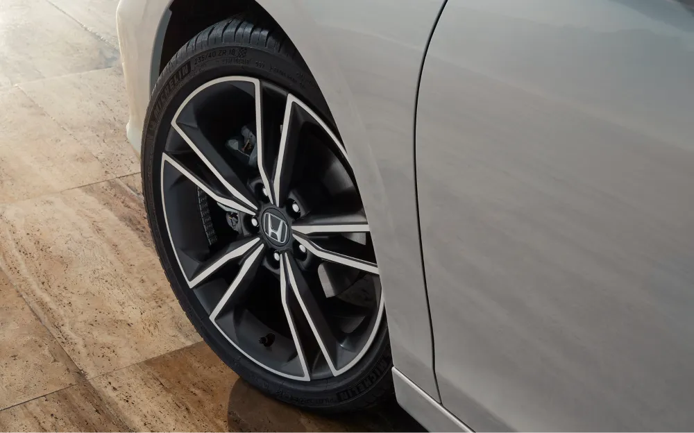 Honda Civic exterior