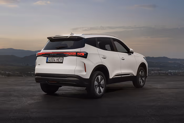 Ebro S400 exterior