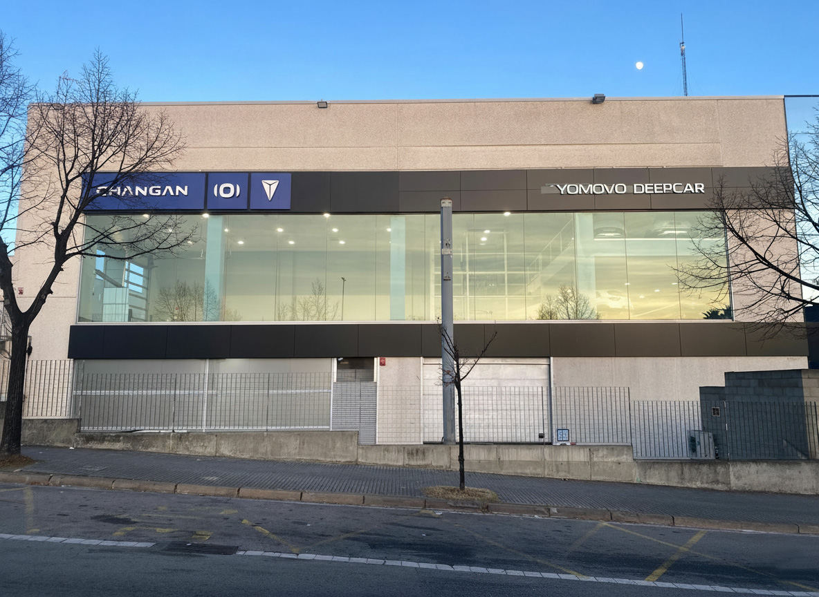 CHANGAN YOMOVO DEEPCAR - TERRASSA
