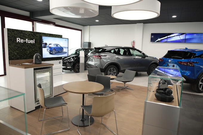 NISSAN YOMOVO SANTI ENRIQUE – SABADELL