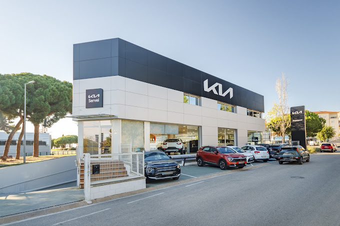 KIA YOMOVO EMPORSPEED - BLANES