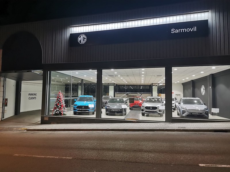 MG YOMOVO SARMOVIL - MANRESA