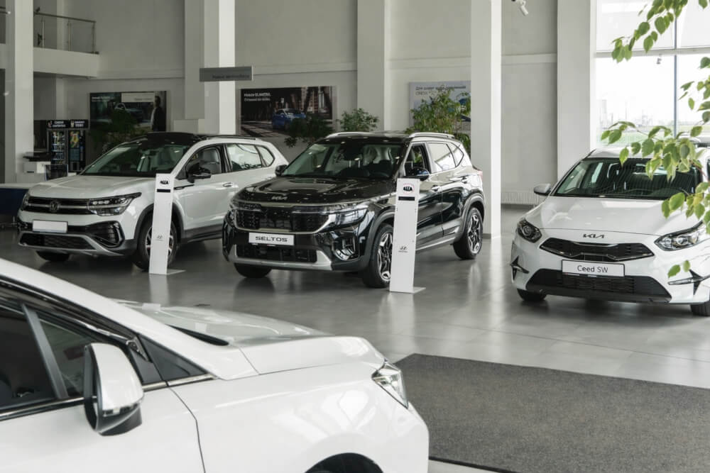 Concesionario Yomovo interior