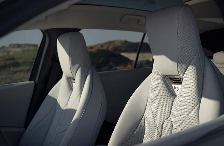 DS N°7 interior en cuero Nappa y madera