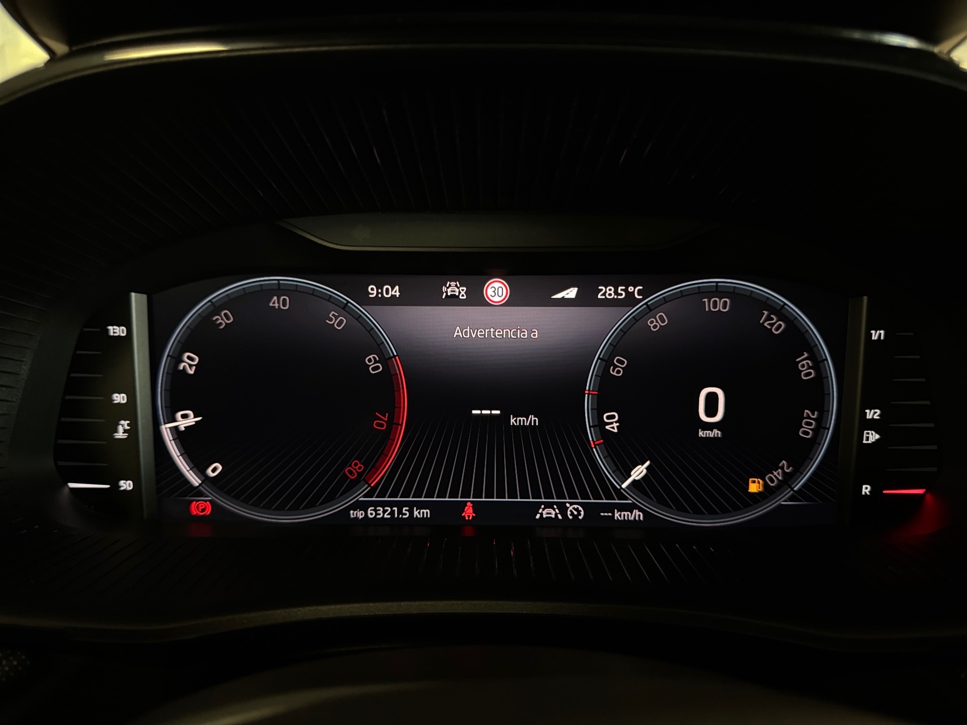 FABIA 1.0 TSI 115 SELECTION 5P FABIA 1.0 TSI 115 SELECTION 5P