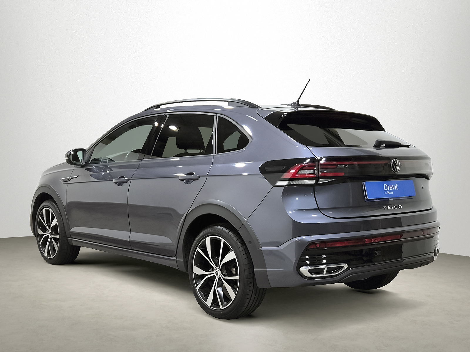Volkswagen TAIGO TAIGO 1.0 TSI 110 DSG R-LINE 5P (PACK HOLA SEGURIDAD+LLANTAS 18" MISAN - Imagen 2