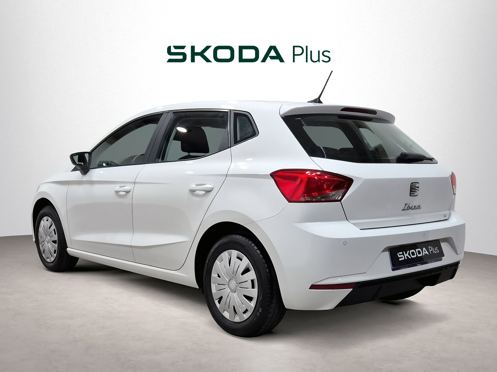 Seat IBIZA IBIZA 1.0 MPI 80 REFERENCE 5P (PACK REFERENCE PLUS) - Imagen 2