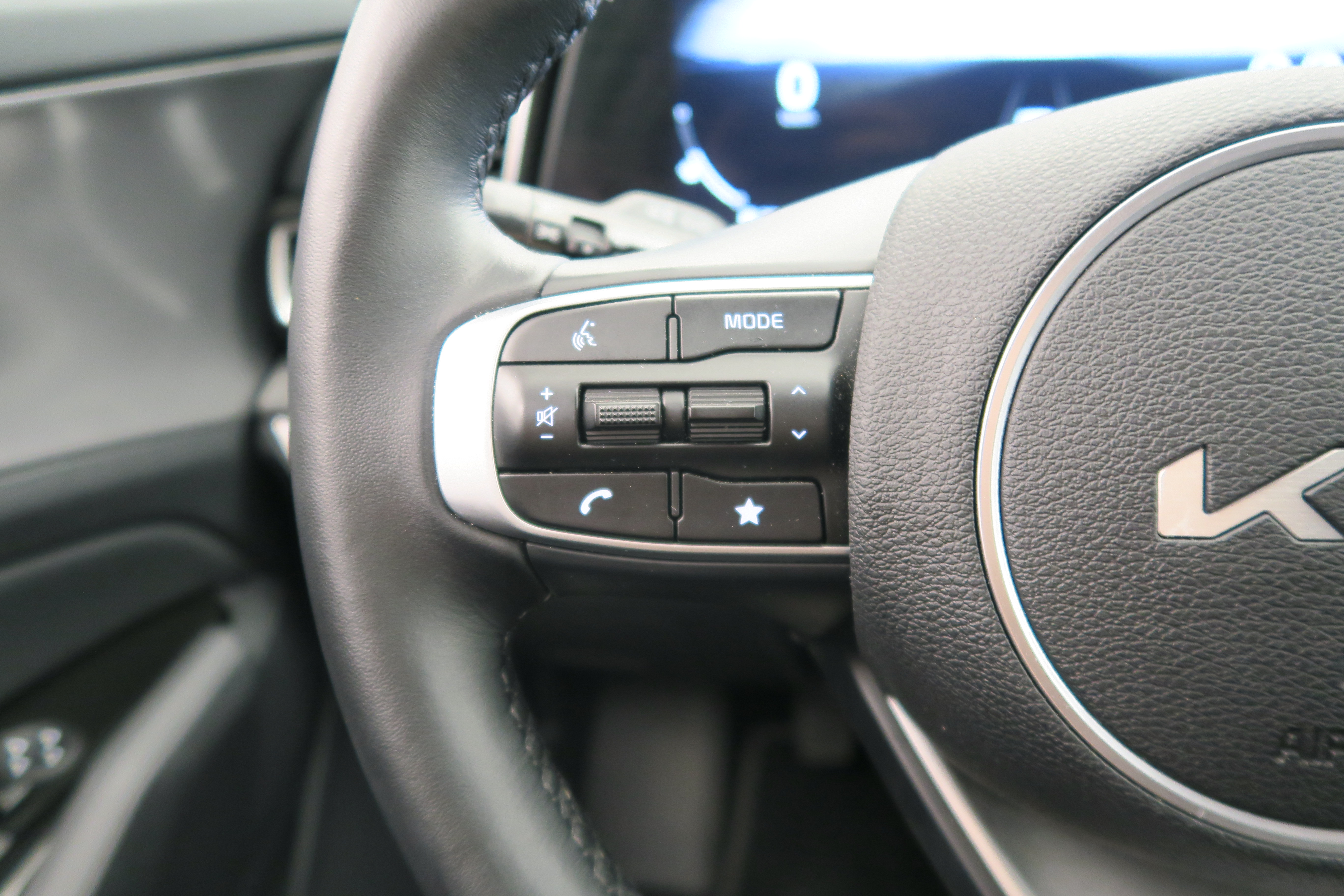 KIA SPORTAGE Sportage 1,6 T-GDi MHEV Tech 150CV 4X2 - Imagen 3