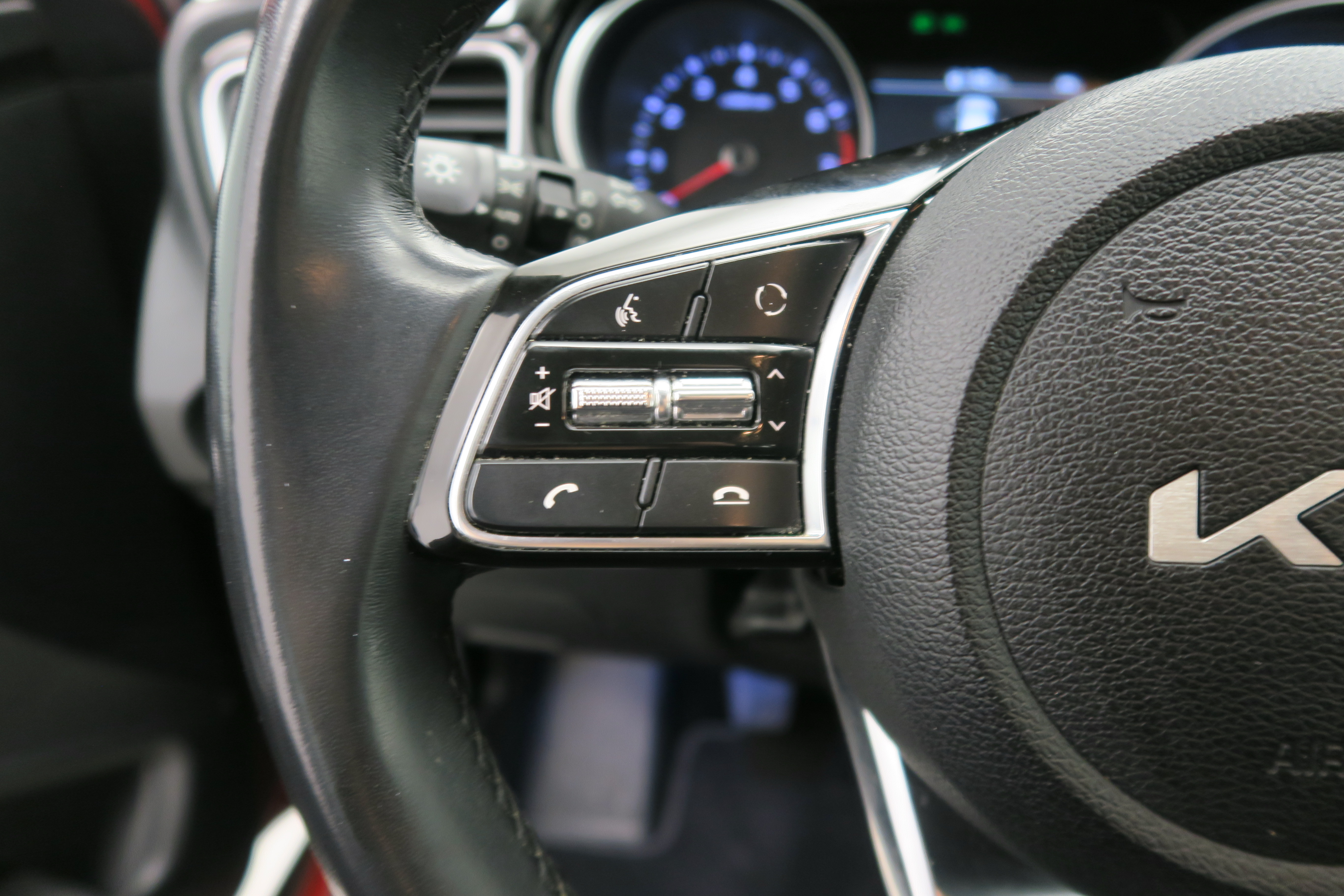 KIA CEED XCeed 1.5 MHEV iMT Tech 160CV - Imagen 2